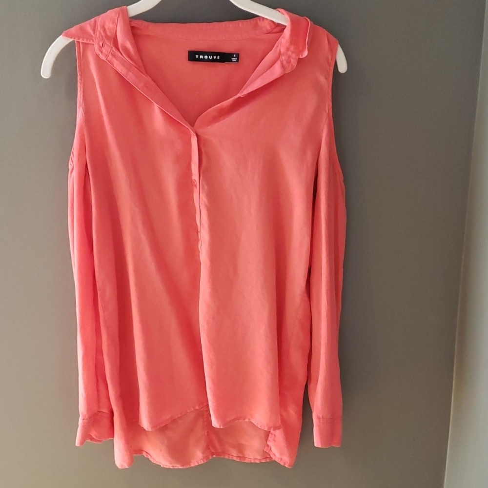 Button down top
